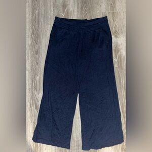 Navy lulu lemon knit pant